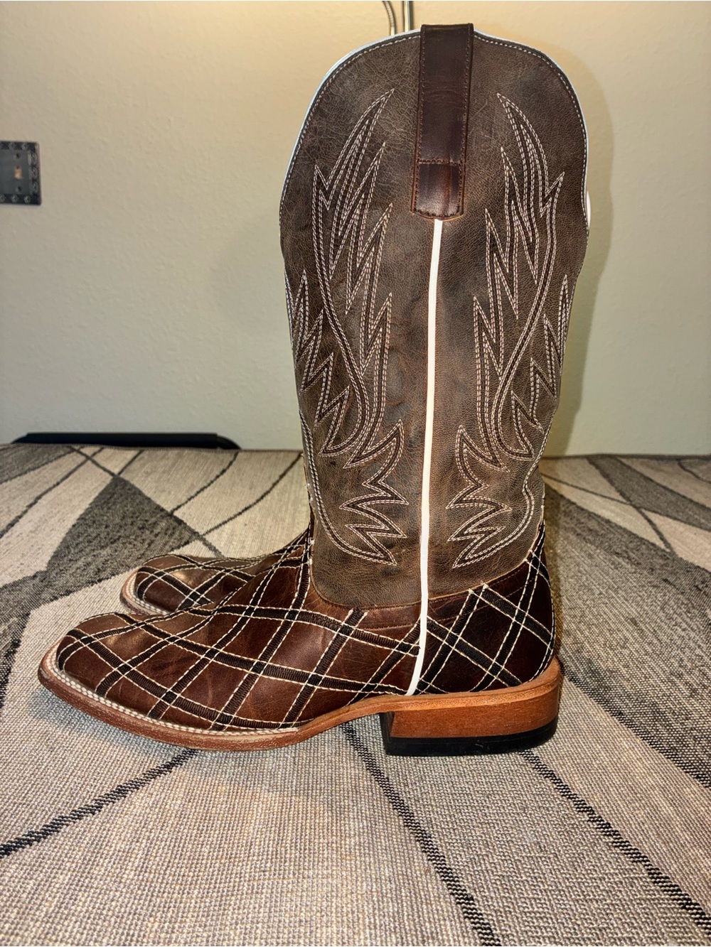 Men's Brown Plaid Cross Stitched Western Cowboy Boots